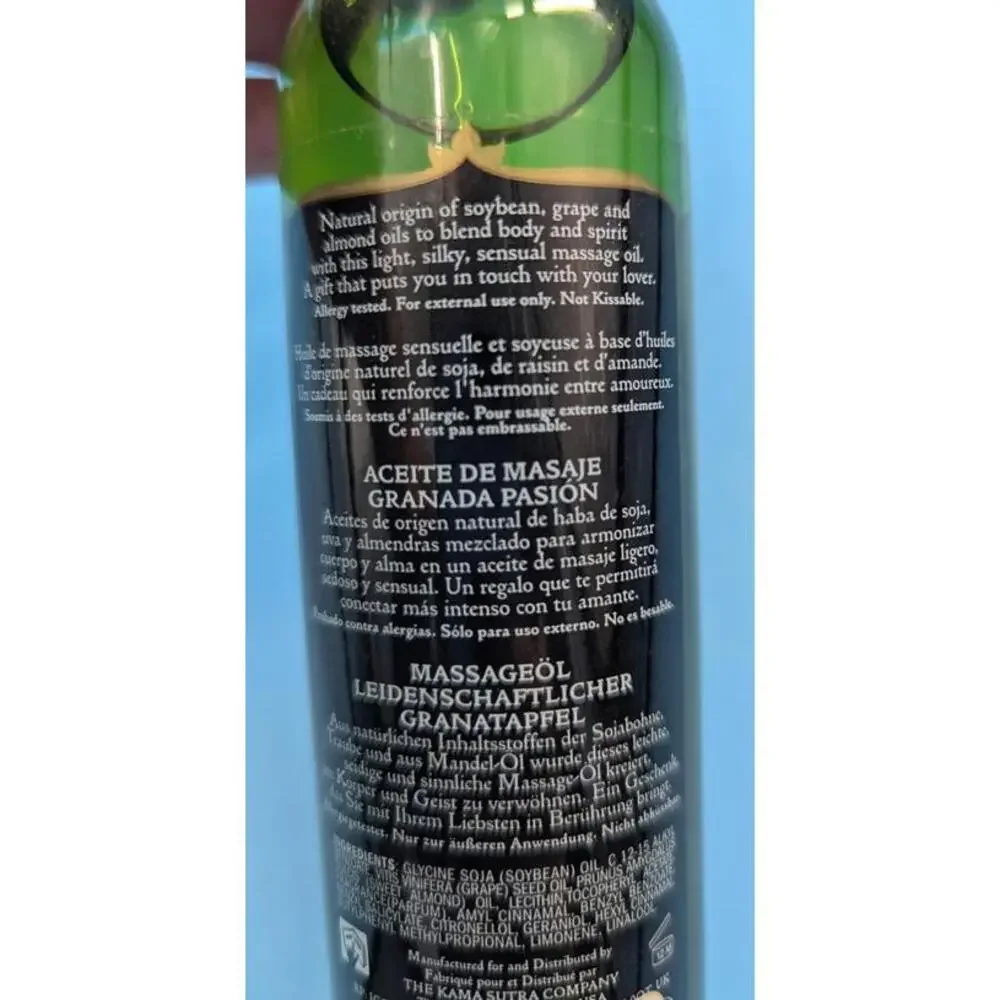 Kama Sutra Naturals Passionate Pomegranate Massage Oil -‎ 8 fl oz